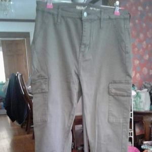 Olive colored jeggings